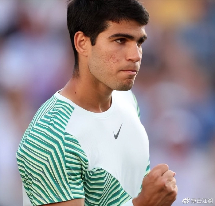 德科今夏卓 德科今夏卓